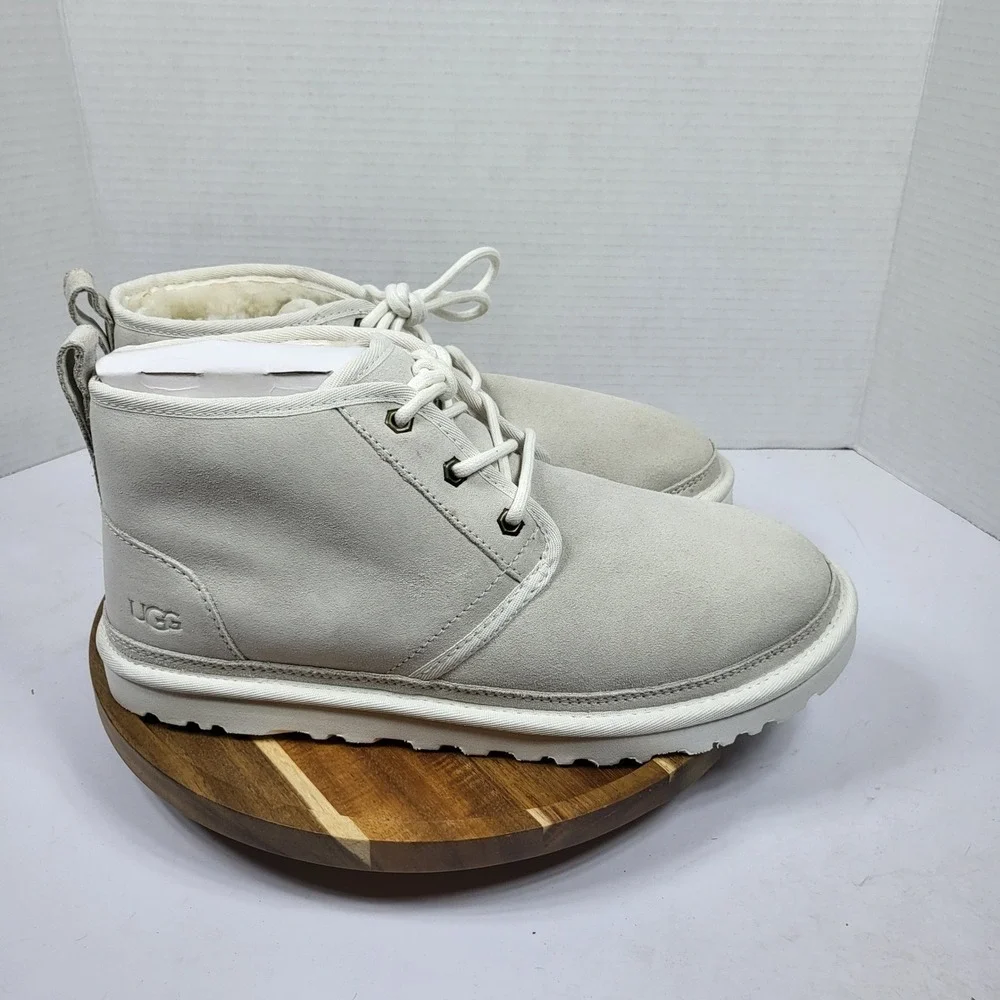 UGG Neumel Chukka Boots Mens 10 Off White Excellent Suede Shearling 3236